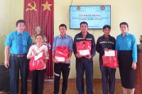 Liên đoàn Lao động huyện Vân Canh: Phát động “Tháng Công nhân” và biểu dương công nhân lao động tiêu biểu năm 2023