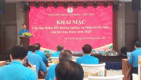Tống Liên đoàn tổ chức tập huấn công tác tổ chức cán bộ năm 2025