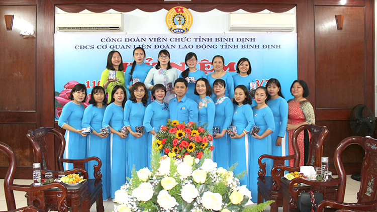 Tin 06 0320 01