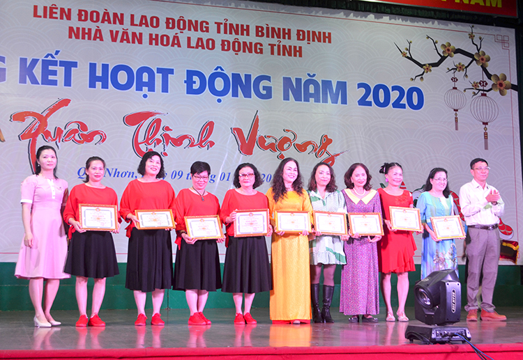 Tin 09 0121 01