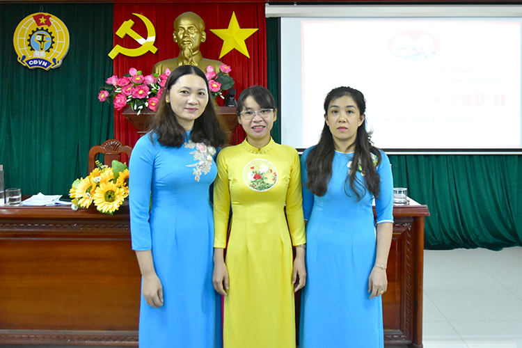 dai-hoi-cb-13