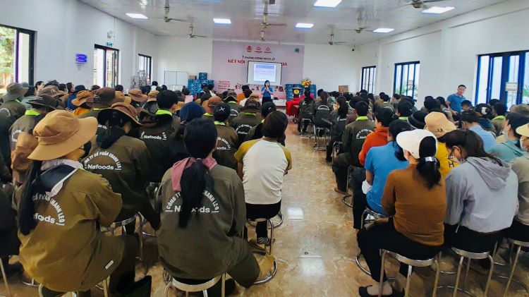 Công đoàn phường An Phú: Tuyền truyền, tư vấn pháp luật cho công nhân, lao động