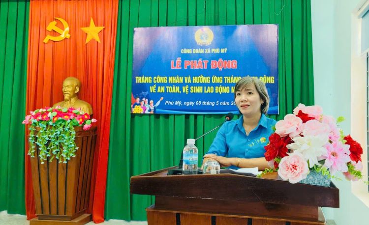 Công đoàn xã Phù Mỹ tổ chức Lễ phát động Tháng công nhân và hưởng ứng Tháng hành động về An toàn, vệ sinh lao động năm 2026