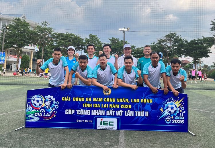 Sôi nổi 4 đội bóng Công đoàn phường Thống Nhất tranh tài tại Giải bóng đá nam công nhân lao động tỉnh Gia Lai 2026
