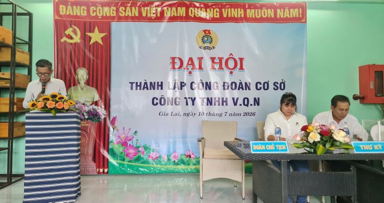 Công đoàn phường Quy Nhơn Tây: Thành lập Công đoàn cơ sở Công ty TNHH V.Q.N và Trung tâm Thử nghiệm và Chứng nhận Nông sản Việt