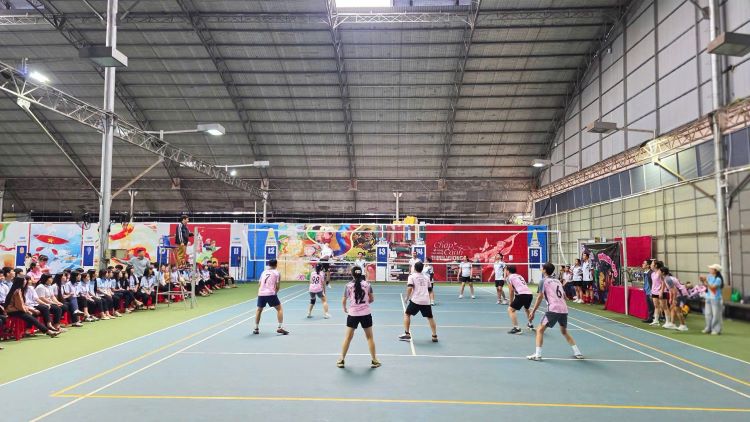 Giải bóng chuyền nam - nữ kết hợp CNVCLĐ phường Pleiku năm 2026 thành công tốt đẹp