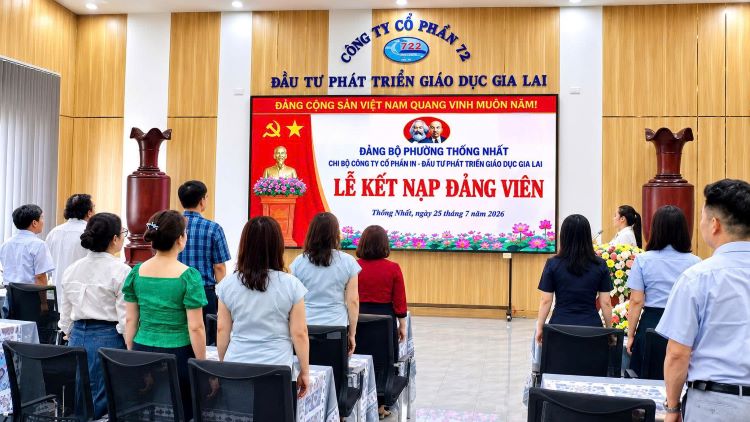 Công đoàn Công ty Cổ phần In và Đầu tư phát triển giáo dục Gia Lai tích cực bồi dưỡng đoàn viên ưu tú cho Đảng